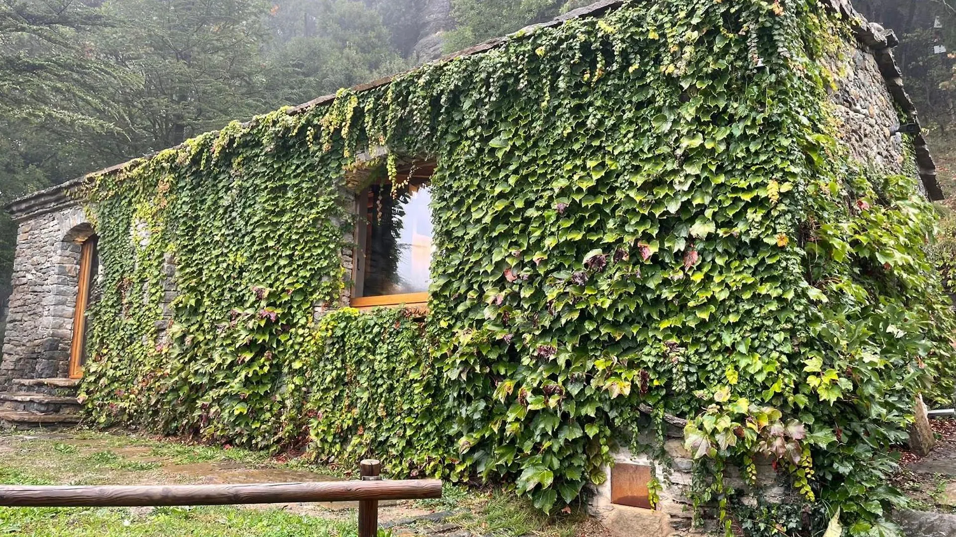 Santa Llucia Rupit (Adults Only) Hotel